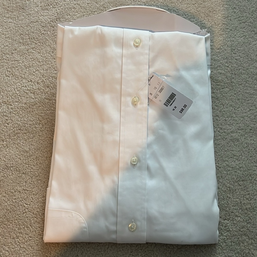 Men’s Brooks Brothers Button Down Shirt - Picture 3 of 4